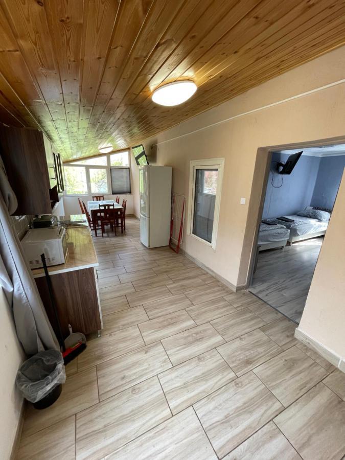 3 Lépés Apartman Appartamento Miskolc Esterno foto